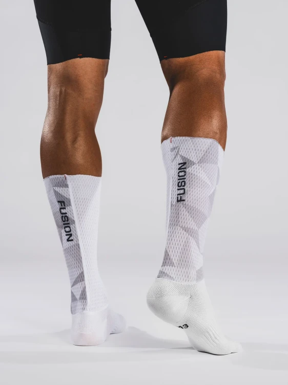 TEMPO-RR-Aero-Sock_1120_white-grey_2_v1-6539325.webp