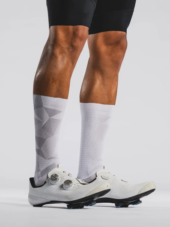 TEMPO-RR-Aero-Sock_1120_white-grey_1_v1-6539327.webp