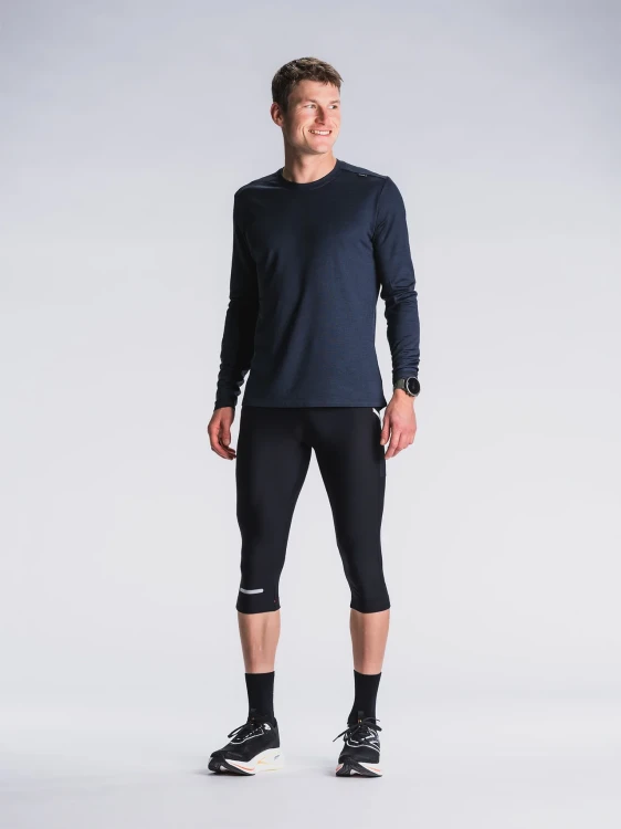 C3-3-4-tights_0050_Black_4_v2-9411837.webp