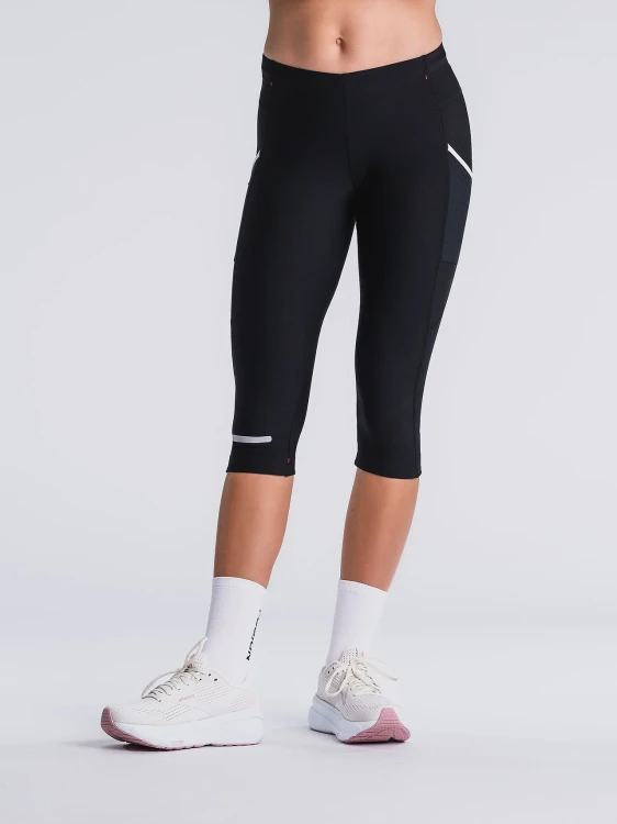 C3-3-4-tights_0050_Black_1_v2-9411838.webp
