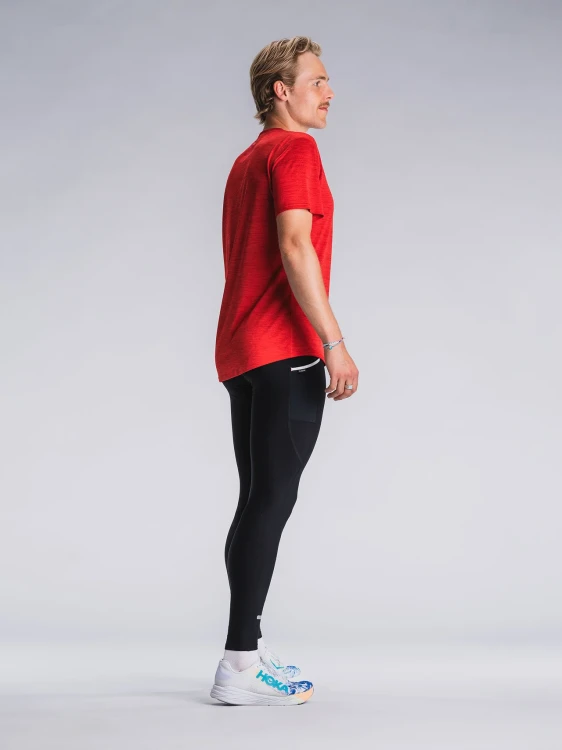 Mens-C3-T-shirt_0273_Red_3_v1-10230185.webp
