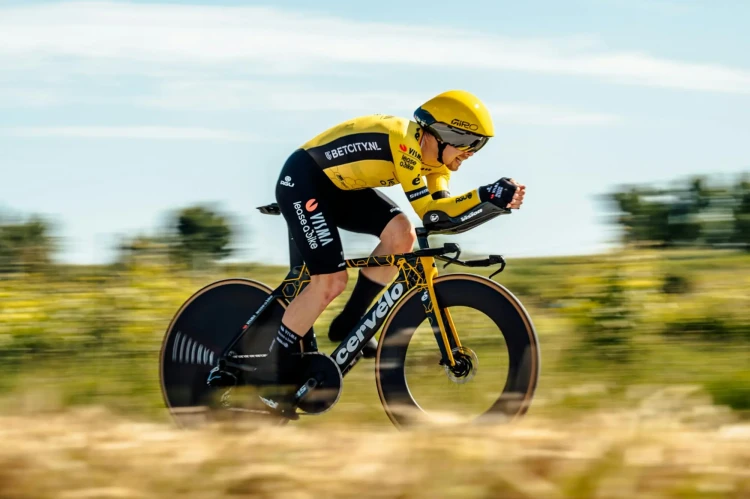 ZoQlmB5LeNNTwuRW_CAuldPhoto-2024-Girod27Italia-Stage14-ITT-8799.webp
