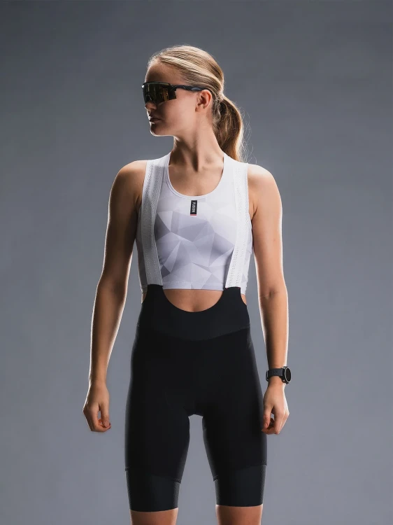 Womens-Tempo-Bib-Shorts_1027_Black_1_v2-9636613.webp