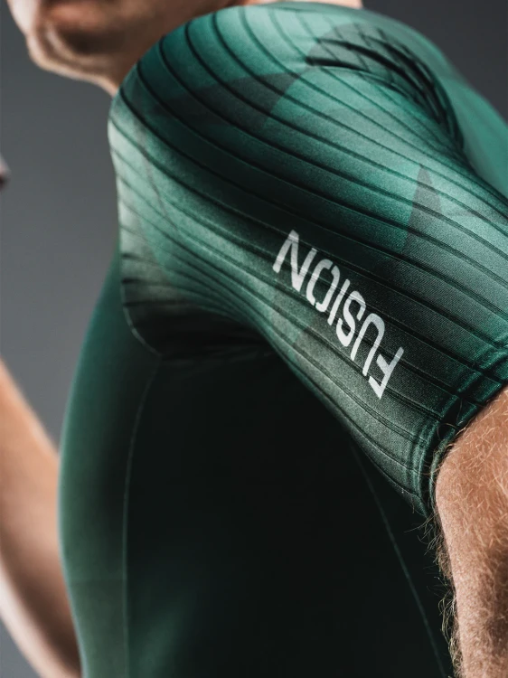 TEMPO-ONE-Tri-Suit_1016_Race-green_4_v1-10965062_5a13ad51-243e-4b00-b5c4-500e35de6212.webp