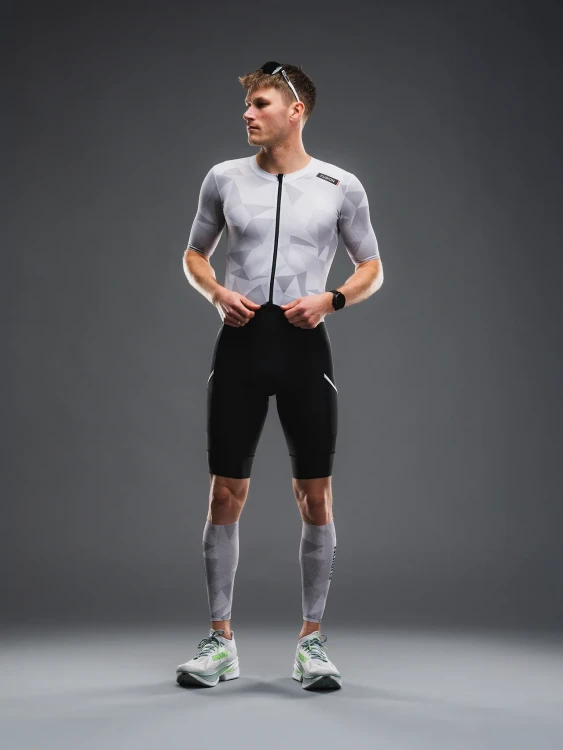 TEMPO-TWO-tri-suit_1192_White-grey_1_v1-10912766.webp