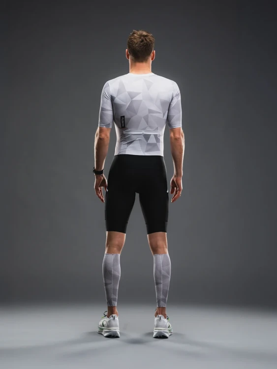 TEMPO-TWO-tri-suit_1192_White-grey_2_v1-10912765.webp