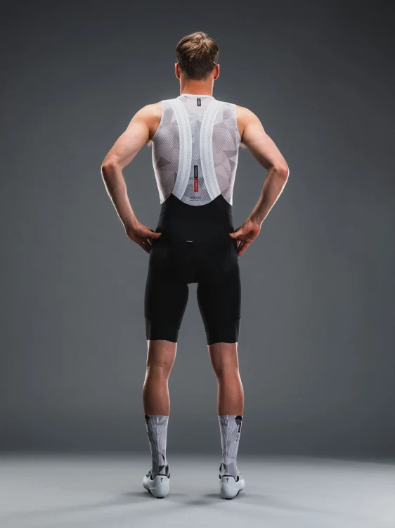 Tempo-Pro-shield-torso_0193_White-grey_6_v1-10079381_a6daedcb-243d-4726-9dac-9484ad6ab7e2.webp