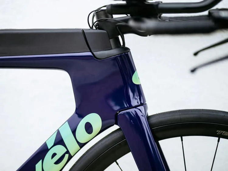 big_cervelo-p-105-di2-time-trial-triathlon-bike-deep-dahlia-2025-1-.jpg