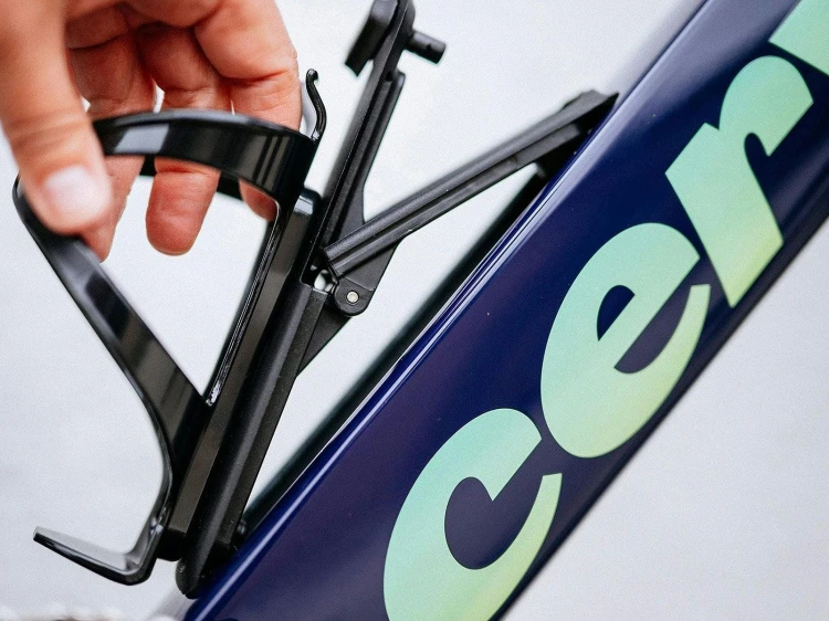 big_cervelo-p-105-di2-time-trial-triathlon-bike-deep-dahlia-2025-4-.jpg
